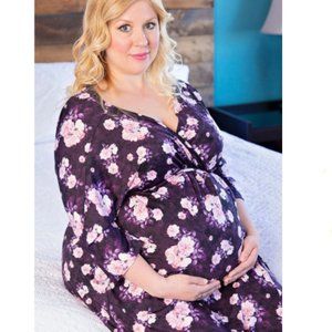 Dressed to Deliver Maternity + Nursing Robe Violet Size L/XL